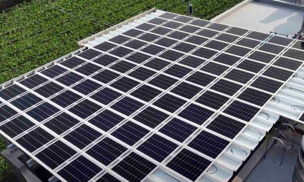 冰球突破SunSteel光电浪板升级双玻结构，，，，以提升机械负载强度及气候耐候度，，可广泛运用于多元场域