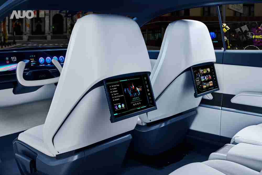 冰球突破将于CES 展示全新Smart Cockpit 2024，，可紧密串连使用者多元需求，，并革新座舱内部的应用和设计，，带来身历其境且引人入胜的视觉飨宴，，，满足驾乘人员的全方位体验